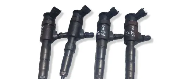 Ford Fiesta Fuel injectors set 0445110489