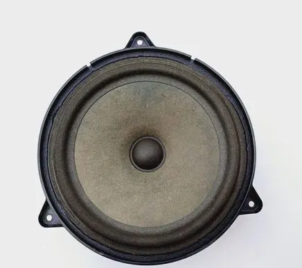 Audi A6 S6 C5 4B Front door speaker 4B0035411