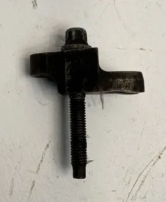 Volvo V60 Fuel Injector clamp holder 