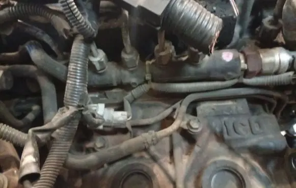 Toyota Avensis T250 Fuel main line pipe