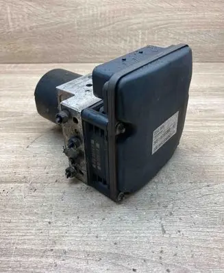 BMW 5 E60 E61 ABS Pump 6783360 0265250217