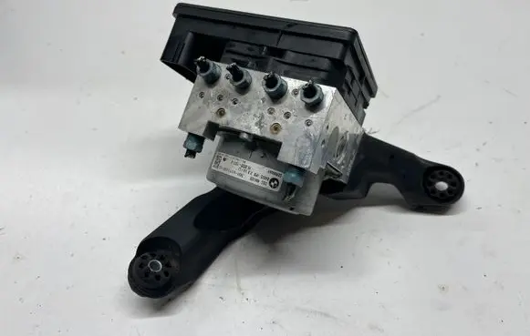 BMW X2 F39 ABS Pump 6891409