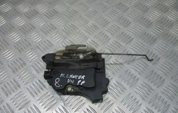Subaru Legacy Front door lock