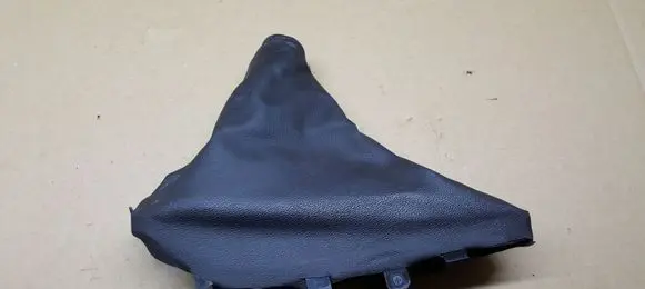 Opel Insignia A Handbrake trim 