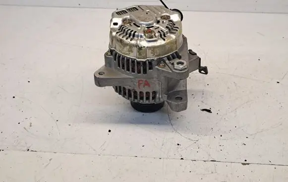 Toyota Yaris Generator/alternator 2706028110