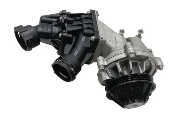 Mercedes-Benz CLA C118 X118 Water pump A6562010100