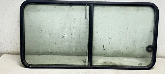 Fiat Ducato Rear side window