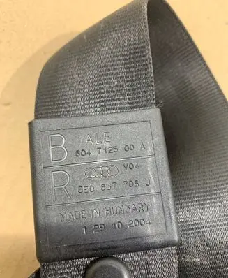 Audi A4 S4 B7 8E 8H Front seatbelt 604718400