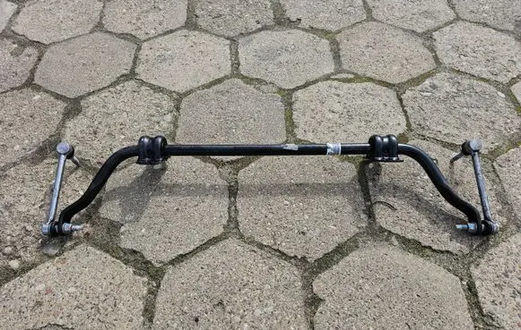 Jeep Grand Cherokee Front anti-roll bar/sway bar 68375028AA
