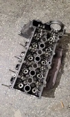 BMW 3 E90 E91 Engine head 778121102 221065166