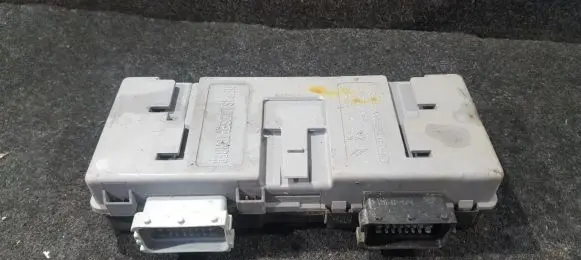 Peugeot 607 Comfort/convenience module 9638960380