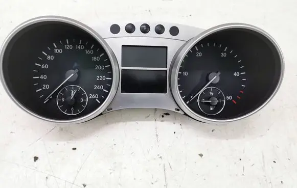 Mercedes-Benz ML W164 Speedometer (instrument cluster) A2515400648 A2C53118460