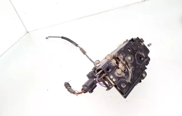Skoda Octavia Mk1 (1U) Front door lock 3B1837016C 1U0837099A