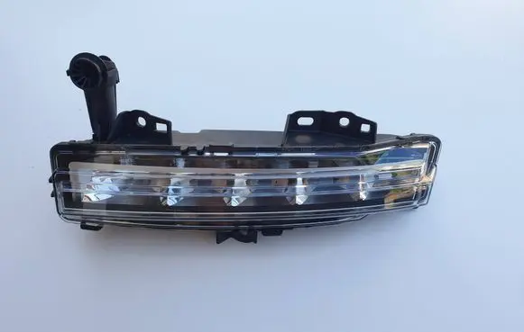 Land Rover Range Rover L460 Type LK Fog light set N9X215201 E922117 M8E215201