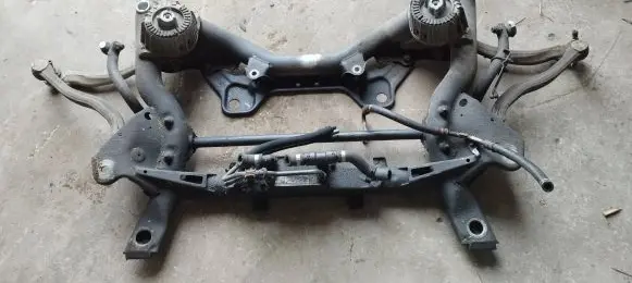 Mercedes-Benz C W204 Front subframe