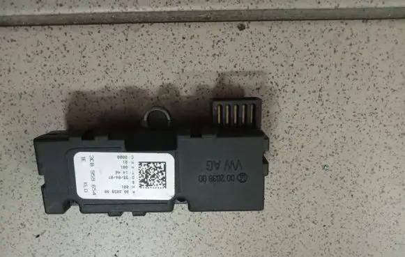 Volkswagen PASSAT B6 Steering angle sensor 3C0959654
