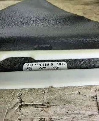 Volkswagen Jetta VI Handbrake trim 5C0711465B