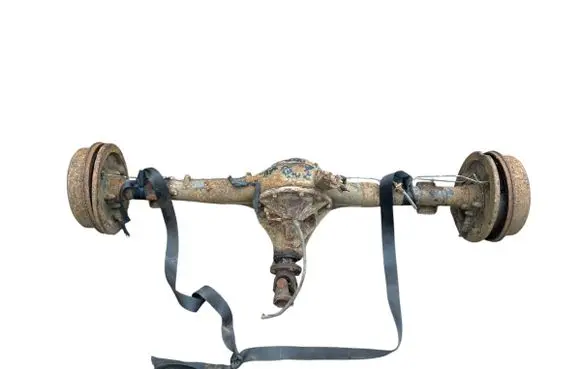 Mitsubishi L200 Rear axle beam 