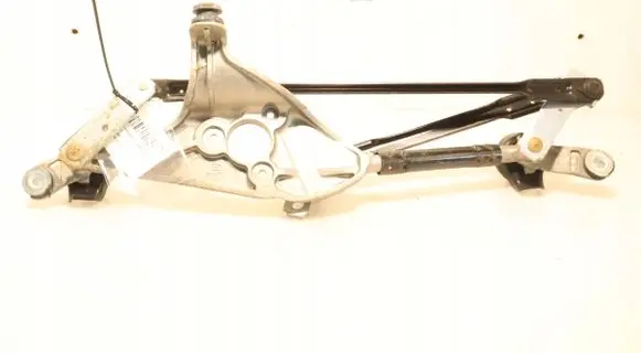 Hyundai Tucson TL Front wiper linkage 