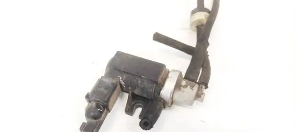 Skoda Octavia Mk1 (1U) Turbo solenoid valve 1J0906627A 7229025