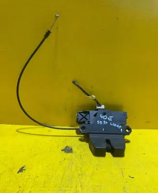 Ford C-MAX I Tailgate/trunk/boot lock/catch/latch 3M51R442A66AK