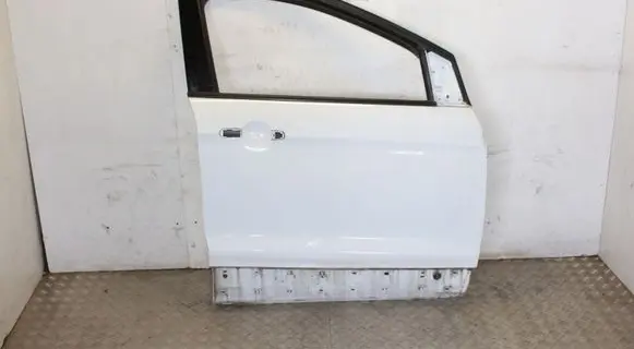 Ford Kuga II Front door