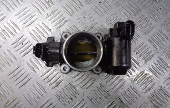 Toyota Avensis T250 Throttle valve position sensor 192300-2010