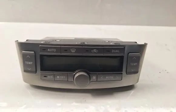 Toyota Avensis T250 Climate control unit 5590005271 5590205050H