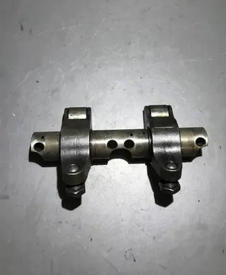 Volkswagen Touran I Camshaft 038443b