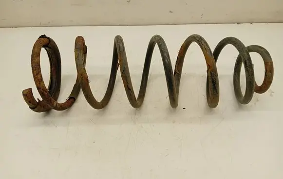Peugeot 807 Front coil spring 