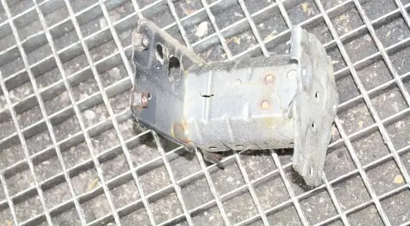 Toyota Avensis T270 Front bumper shock/impact absorber 