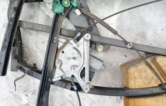 Audi A4 S4 B5 8D Sliding door window regulator with motor 8D0837397C