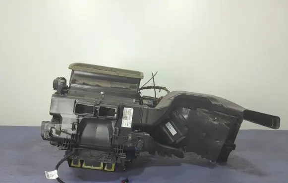 Interior heater climate box assembly
