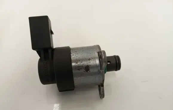 Fuel pressure sensor