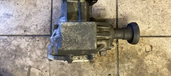 Volvo XC90 Gearbox transfer box case 30700016
