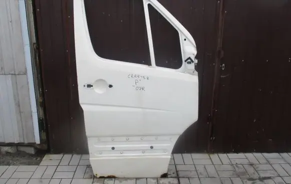 Volkswagen Crafter Front door
