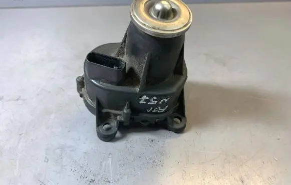 BMW 7 F01 F02 F03 F04 Intake manifold valve actuator/motor 7811299