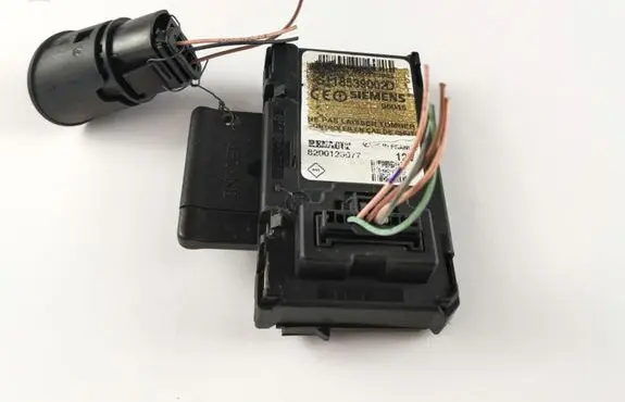 Renault Megane II Ignition lock 8200125077 760298985