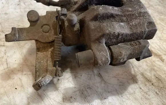 Rear brake caliper