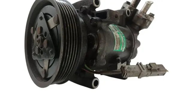 Nissan Micra Air conditioning (A/C) compressor (pump) 8200365787