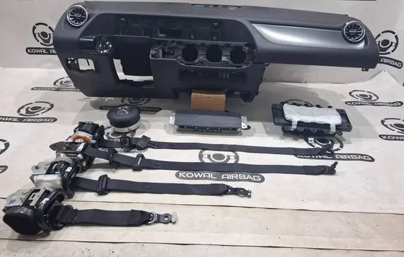 Mercedes-Benz GLA H247 Airbag set with panel A2476800906 A0008601600 A2478607302