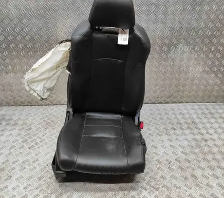 Nissan 350Z Front passenger seat 87330CD000 87320CD010
