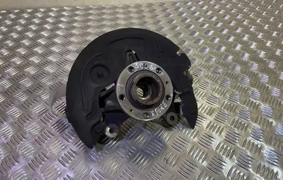 Peugeot 3008 II Front wheel hub