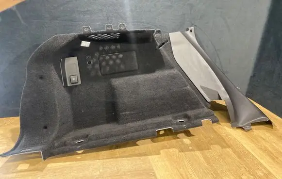 Jaguar E-Pace Trunk/boot side trim panel J9C26512PVJ