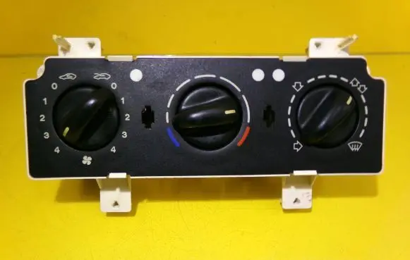 Citroen Xsara Climate control unit 810500233F