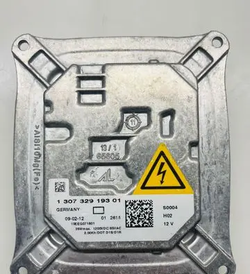 BMW 3 E90 E91 Xenon control unit/module 130732919301 10EEG071801