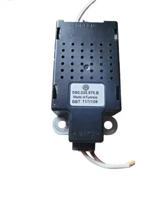 Volkswagen Golf VI Aerial antenna amplifier 5M0035570B