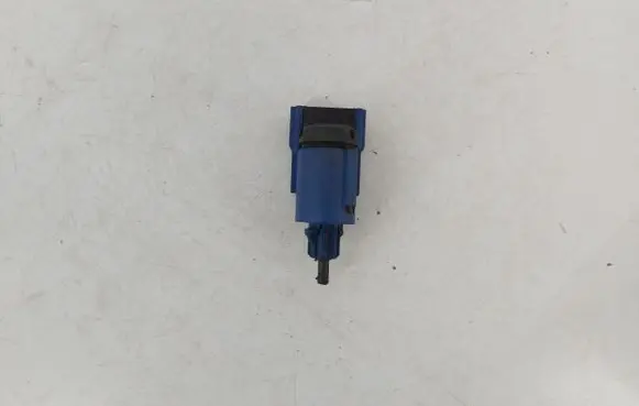 Clutch pedal sensor