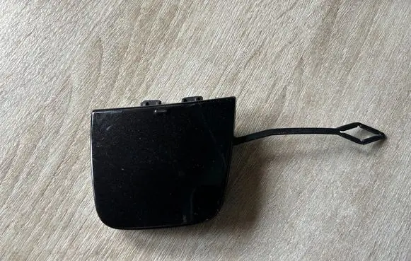 BMW 2 G42 Front tow hook cap/cover 51118498667 11739610