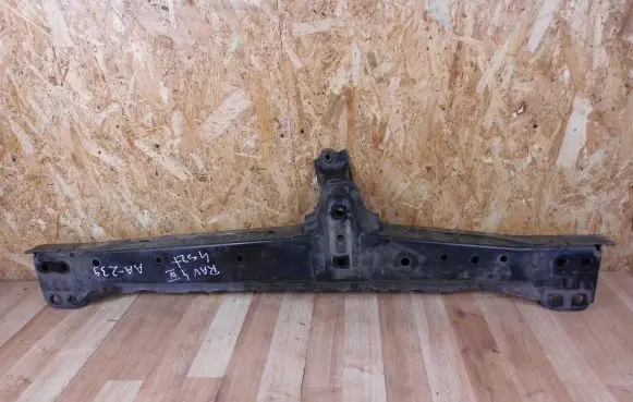 Toyota RAV 4 (XA40) Engine mount bracket 5710442070 571040R011 5710442061